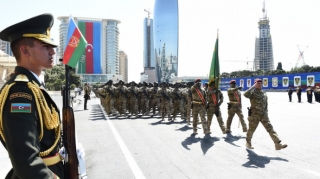 Xüsusi Təyinatlı Qüvvələrin hərbi qulluqçuları Zəfər paradında keçid edib