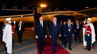 Prezident İlham Əliyev Əlcəzairə səfərə gedib   - FOTO