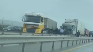 Hacıqabulda ağır qəza - Yol bağlandı   - VİDEO