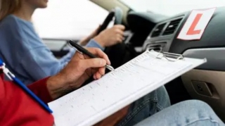 Bu ölkədə sürücülük vəsiqəsi üçün tibbi müayinə tələb olunmur - FOTO