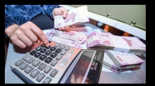 Azərbaycanda bu şəxslərin maaşı 15 faiz artdı - ƏMR 