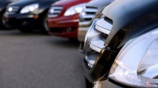 Ev qiymətləri sabitdir, maşın isə... - Ekspertlər  