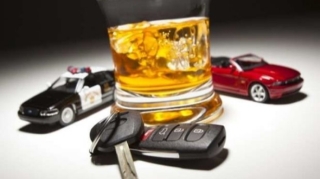 Sağlamlıq arayışı tələbi yoxdur, biri içkili gəlir, biri vəsiqəsiz - Ayıq sürücü xidmətinə kim nəzarət edir? 