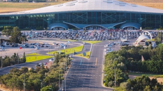 Бакинский аэропорт в праздничные дни обслужил около 160 тысяч пассажиров 