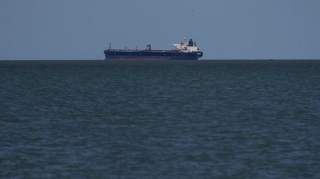 Fransa Rusiyadan çıxan tankeri saxladı 