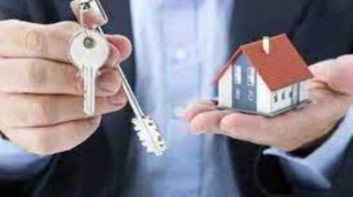 Azərbaycanda maklerdən tələbə qıza əxlaqsız təklif - VİDEO 