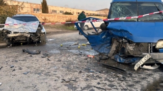 Sumqayıtda minik və yük maşınları toqquşub, xəsarət alanlar var 