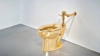 Milyon dollarlıq qızıl unitazın sahibi açıqlandı 