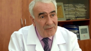 Qaydalara əməl edilsə də, əyani təhsilə cəlb olunan uşaqlar risk altındadır - Baş pediatrdan ÇAĞIRIŞ 