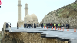 Bakıdakı sürüşmə sahələri aktivləşib, təhlükəli vəziyyət yaranıb  - VİDEO