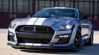 "Ford" zavodundan dörd yeni "Mustang Shelby GT500" modeli qaçırılıb