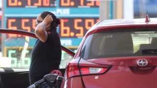 Müharibə ABŞ-də benzini rekord həddə çatdırdı 