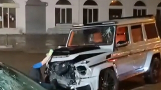 Göygöldə "Gelandewagen" "KIA" ilə TOQQUŞDU - VİDEO 