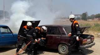 Gəncədə nəqliyyat qəzalarına dair xilasetmə təlimi keçirildi - FOTO