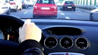 “Sürücülük vəsiqəsi kağız üzərində mövcuddur, imtahan sistemi dəyişdirilməlidir” - EKSPERT 