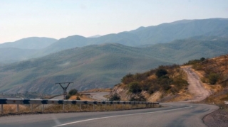 Azərbaycanın qərb rayonlarını Naxçıvanla birləşdirəcək yeni yolla bağlı İDDİA 