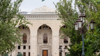 Dövlət Xidmətinin ADY barəsində qərarını məhkəmə ləğv edib 