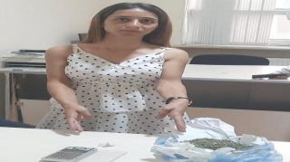 Qobustanda “patı” satan qadın narkotacir saxlanılıb  - FOTO