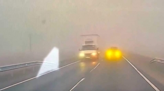 Bir yolda 10 dəqiqə ara ilə iki ağır qəza – 2 ölü, 4 yaralı - VİDEO 