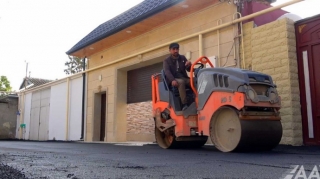 В Хатаинском районе Баку ремонтируются две улицы  - ВИДЕО