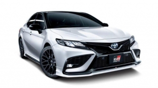 "Toyota" yenilənmiş "Camry" modeli üçün tüninq dəstləri hazırlayıb