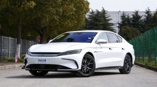 Cəmi 6000 kilometr sürülmüş Çin maşınının altı çürüyüb; Avtomobil ustasından İDDİA - VİDEO 