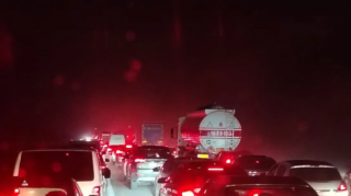 Затор в Гаджигабуле: движение на дороге Баку - Газах остановлено - ФОТО