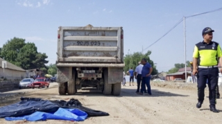 Kişini maşın vurdu, meyiti 20 km aralıdan tapıldı  