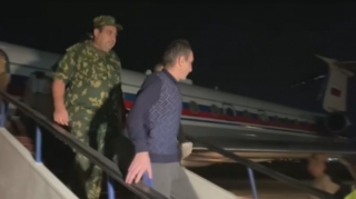 İrəvana qaytarılan hərbçilərin görüntüləri yayıldı - VİDEO 