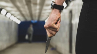 Goranboy sakini bıçaqlanıb 