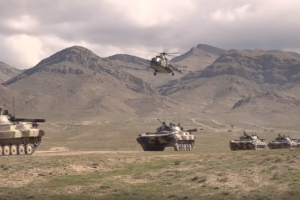 Naxçıvan əməliyyatından görüntülər yayıldı: düşmən qorxu içindədir - VİDEO