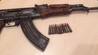 Novxanı bağlar massivində silah-sursat aşkarlanıb 