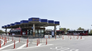 Bakıda daha bir marşrut xətti üzrə gediş haqqı kartla ödəniləcək