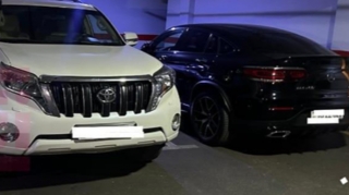 Klinika direktoru arvadını əvvəl bıçaqlayıb, sonra güllələyibmiş - FOTO 