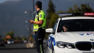 Azərbaycanda yol polisinə tabe olmayan məmur HƏBS OLUNDU 