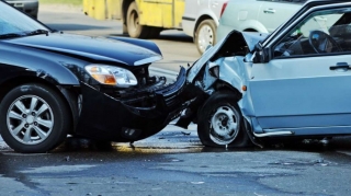 Göygöldə 2 avtomobil toqquşub, xəsarət alan var