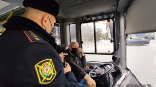 Bakıda avtobus və mağazalarda reyd keçirilib, cərimələnənlər var - FOTO