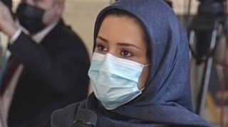 Prezident iranlı jurnalistin sualına sərt cavab verdi