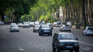 Gürcüstan beynəlxalq sürücülük vəsiqəsi verməyə başladı 