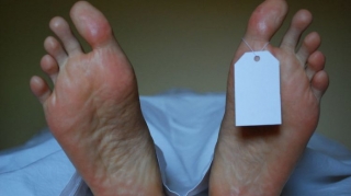 Sumqayıt sakini 2-ci mərtəbədən yıxılaraq ölüb