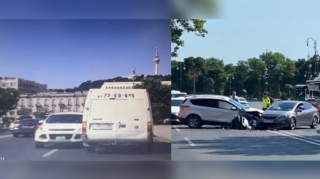 Şəhərin mərkəzində əks yola çıxan sürücü ağır qəza törətdi - VİDEO