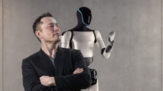 “Tesla” fabriklərində minlərlə insanabənzər robot işləyəcək 