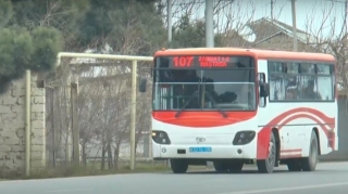 Почему водители автобусов маршрута "Кероглу" - Бузовна требует завышенную плату за проезд? 
