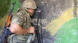 Ermənistan silahlı qüvvələri mövqelərimizi atəşə tutub