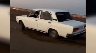 Çimərlikdə "avtoş"luq edən sürücü həbs olundu  - VİDEO - YENİLƏNİB