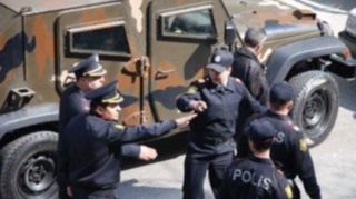 Polis Bakı və Lənkəranda əməliyyat keçirdi, saxlanılanlar var