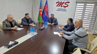 Mətbuat Şurasına üzvlük haqlarının ödənilməsində yaranan  problem  müzakirə olunub - FOTO 
