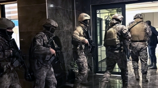 İstanbulda terror aktı planlaşdıran 4 nəfər saxlanılıb 