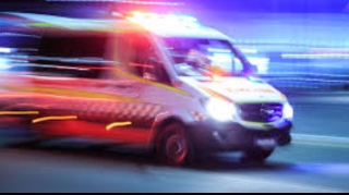 Çağırışa tələsən ambulansın arxasına düşüb qəza törətdi   - VİDEO