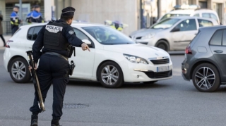 Fransa polisinə sürücüləri təqib etmək üçün səlahiyyət verildi 